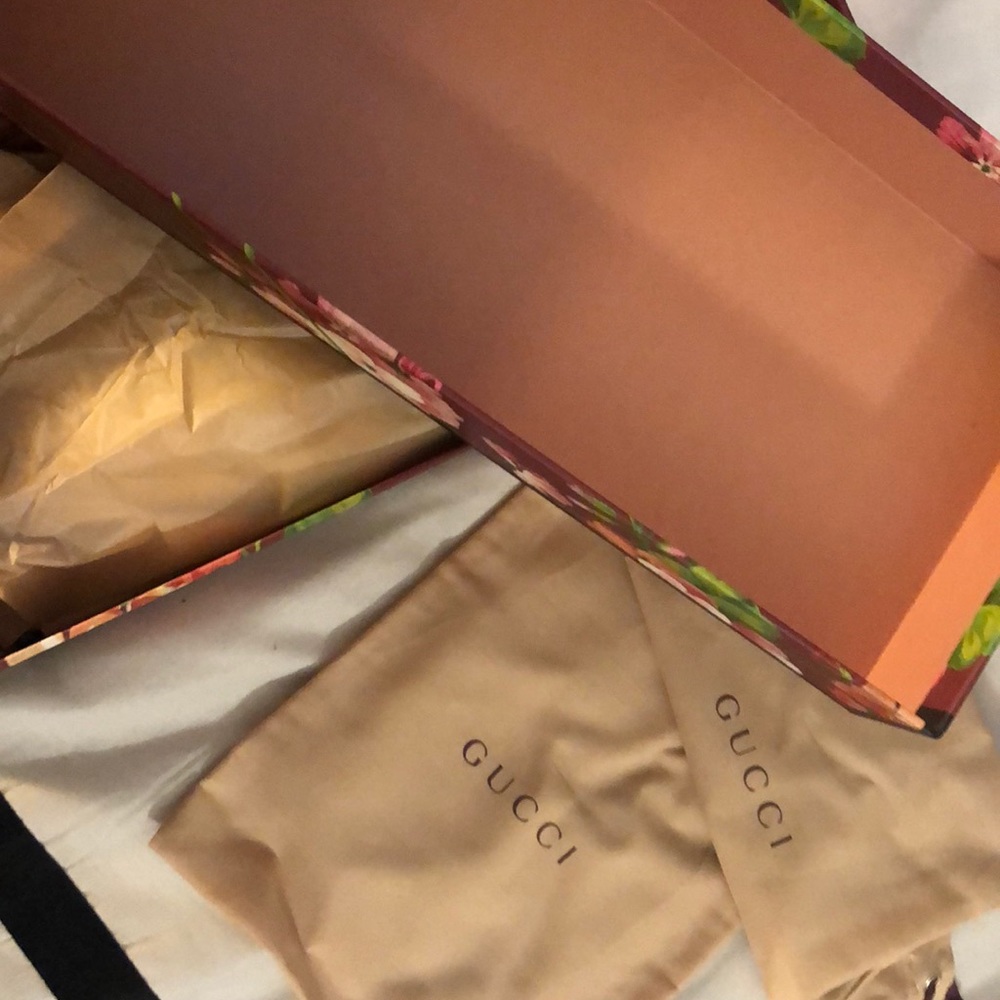 Gucci Box - Picture 7 of 8